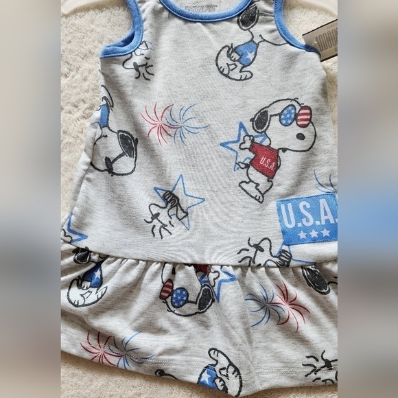 New baby girl summer clothes bundle of Snoopy dress and Disney pajamas size 12 m - Picture 3 of 9